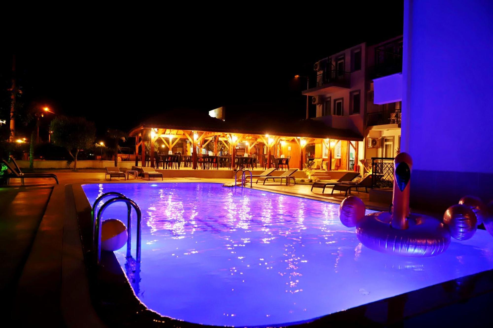 Akin Apart And Hotel Antalya Exterior foto